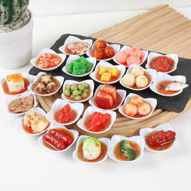 キーホルダー 食品サンプル ミニチュア 中華料理 四角プレート 炒め物 惣菜 PVC製 ユニーク バッグチャーム おもしろ雑貨 プレゼント