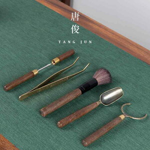  h ZNq    M 6_Zbg  VR  |p  