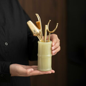  Ð 퐻 ZNqZbg v  VX^C  _ a_  g   j Wu 