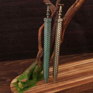 模型 越王剣 真鍮製 中国風 工芸品 オブジェ インテリア デスクトップ 装飾品 武器 ミニチュア アンティーク風 レプリカ コレクション 重厚感