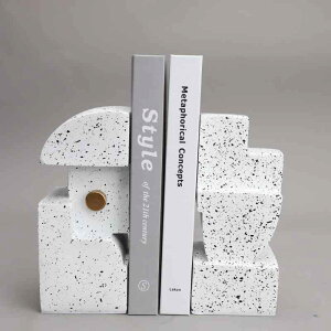 ブックエンド モダン シンプル 幾何学デザイン 樹脂製 置物 オフィス 書斎 リビング インテリア雑貨 ホームデコレーション オブジェ