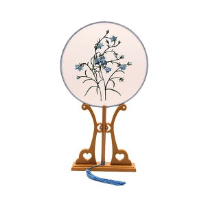 うちわ 団扇 刺繍 中華風 古典風 シルク 木製 円型 舞踊 舞台 漢服 チャイナドレス 撮影小道具 装飾用 花鳥風月 優雅 上品 レトロ