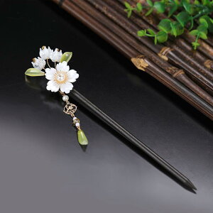 かんざし レディース 手作り 木製 スズラン タッセル 和風 レトロ アンティーク調 おしゃれ かわいい 漢服 チャイナドレス 浴衣 着物 髪飾り まとめ髪 ヘアアクセサリー