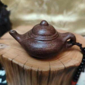 木彫り インドネシア産 黒檀 ミニ急須 手持ち小物 茶器風置物 アジアンテイスト 掌サイズ 磨き仕上げ 天然木 コレクション 卓上飾り 工芸品