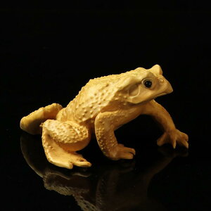 置物 黄楊木彫刻 金銭蛙 カエル 中華風 禅スタイル インテリア オブジェ 手のひらサイズ ミニチュア 縁起物 ラッキーアイテム 茶器飾り 卓上飾り