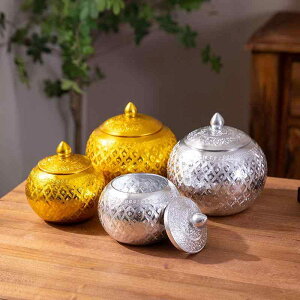 ۑe t AWA   g AeB[N  v[A  hCt[c َq u ^C