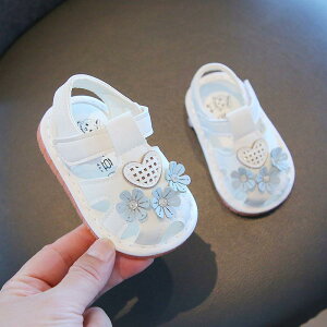 サンダル 女の子 ベビー 幼児 1歳 ファーストシューズ よちよち歩き ソフトソール 滑り止め プリンセスシューズ サウンドシューズ 笛付き 合成皮革 春夏 ホワイト ピンク パープル
