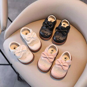 ベビーシューズ 女の子 ベビー ファーストシューズ プリンセス レザー 通気性 ソフトソール 軽量 マジックテープ レース アイボリー ピンク カジュアル 春夏