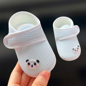 ベビーシューズ 男の子 女の子 新生児 0歳 1歳 ファーストステップ トレーニング 学歩靴 ソフトソール 綿 コットン 滑り止め つま先保護 面ファスナー かわいい キャラクター柄 春秋
