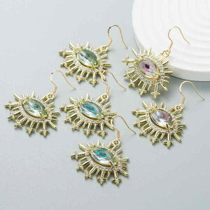 ピアス 欧米風 個性的 大ぶり デザイン 目 モチーフ ガラスストーン 合金製 エナメル加工 グリーン ピンク 春夏 インスタ映え