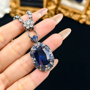 lbNX y_g sAX w fB[X u[Xsl J[`FW  3_   dCbLH t[`[t GKg t@bVʋ