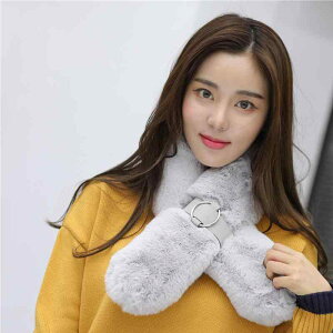 ネックウォーマー レディース 秋冬 フェイクファー レッキスラビット風 もこもこ 厚手 クロスデザイン 防寒 保温 スヌード マフラー 女性用 アウトドア 普段使い お出かけ 暖かい 高級感