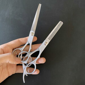 散髪ハサミ プロ仕様 家庭用 セルフカット カットバサミ すきバサミ 散髪用カミソリ ステンレス製 切れ味抜群 毛量調整 15点フルセット