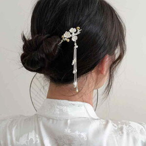 かんざし 簪 S925 シルバー 銀 梅 花 ロング タッセル 古風 レトロ 和装小物 ヘアアクセサリー 浴衣 成人式 卒業式 結婚式 普段使い 高級感 エレガント 上品