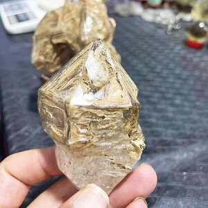 置物 パキスタン産 天然石 黄水晶 シトリン スカル ドクロ 玄関 リビング インテリア 雑貨 オブジェ 黄色 パワーストーン ラッキーアイテム 開運 風水 モダン シンプル 装飾