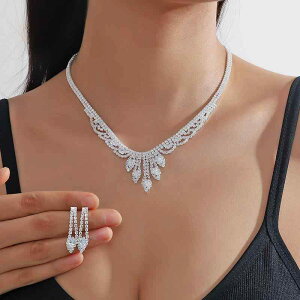 ANZT[Zbg fB[X ߂ 嗱WRjA CXg[ sAX lbNX g Vv ؂₩ tH[}  p[eB[ ʋ ItBX fRe V[glbN