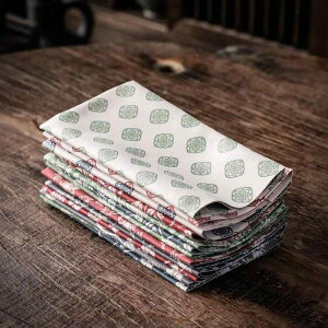  ^  z  eB[}bg ~     @z e[u}bg `}bg ig qp a_  z