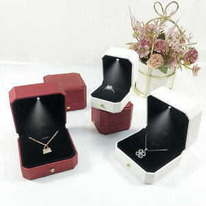 WG[{bNX p` IN^S PUU[ LEDCg O w lbNX y_g ANZT[ [ fBXvC zCg bh