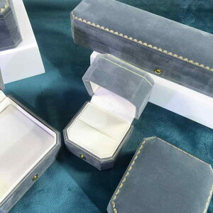 WG[{bNX  p` xA  ΂߃Jbg w O lbNX sAX CO uXbg oO [P[X v[g Mtg fBXvC i u[