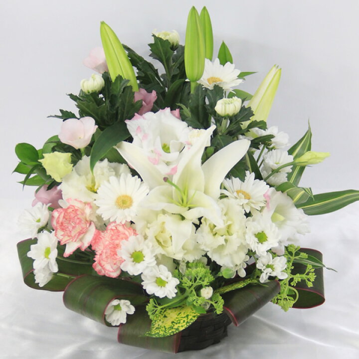 楽天市場】お供え お悔やみに 季節の生花の お供え花 アレンジメント【お供え 花】一周忌 ご霊前 ご仏前 枕花 供花 生花 仏花 命日 法事 法要 喪中 喪中見舞い ペットのお供え 子供さん お彼岸・お盆の花に…フラワーアレンジメントの贈り物 3回忌 7回忌【送料無料/あす楽 ... 楽天市場】お供え お悔やみに 季節の生花の お供え花 アレンジメント【お供え 花】一周忌 ご霊前 ご仏前 枕花 供花 生花 仏花 命日 法事 法要 喪中 喪中見舞い ペットのお供え 子供さん お彼岸・お盆の花に…フラワーアレンジメントの贈り物 3回忌 7回忌【送料無料/あす楽 ...