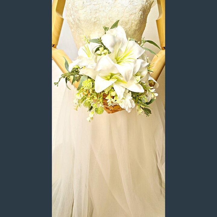 ⑫ゆりアームブーケ白ユリカラー結婚式ウエディングブーケ前撮り挙式縦長ホワイト百合