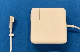 ACアダプタ：Apple製 純正新品 MacBook Pro用60W MagSafe(A1344)