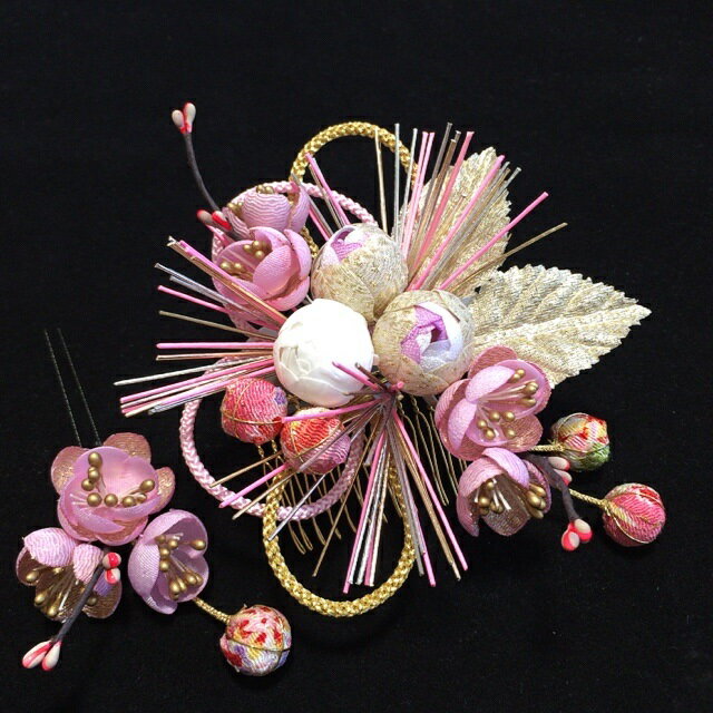 楽天市場 髪飾り 成人式 つまみ細工 玉かん 赤 梅 蕾 簪 レッド 水引細工 2点セット 振袖 白 ピンク 紫 黒 ゴールド 花 モダン レトロ 組紐 手作り ハンドメイド 激安 安い 派手 人気 ヘアアクセサリー ショートヘア パール 送料込み 工房 花紡 Hanatsumugi