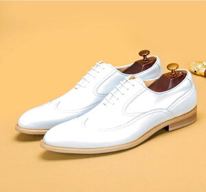 オックスフォード シューズ 白 革靴 メンズ 結婚式 エレガント 新郎 シンプル 英国 ビジネス パーティー フォーマル 上品 おしゃれ 大人 シューズ ポインテッドトゥ 紳士