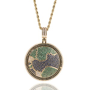 ネックレス アース 青 緑 グリーン ブルー 回転可能 地球 ペンダント ラインストーン ヒップホップ ストリート チェーン ジェンダーレス 大きめ 丸型 環境問題 エコ 意識 世界 ゴールド シル