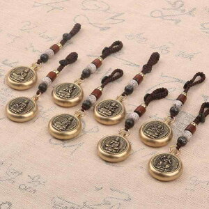 キーホルダー ゴールド レトロ 不動明王 菩薩 酉 キー チェーン ペンダント アクセサリー 男女兼用 十二支 守護神 転写 仏 仏教徒 お守り 護身 レトロ ヴィンテージライク ビンテージ風