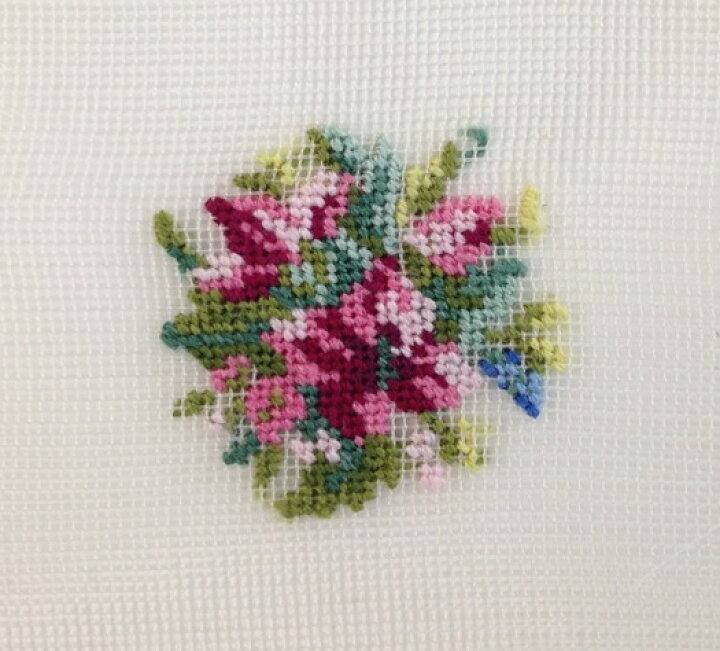 楽天市場】プチポワン刺繍 フラワー 約30mm×約30mm 基布:オフホワイト 