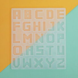 シリコンモールド レジン型 アルファベット ドット型 ピクセル形 大文字 シリコン型 モールド 型 レジン UVレジン クラフト ハンドメイド チャーム キーホルダー アルファベットキーホルダー 推し活 イニシャルチャーム