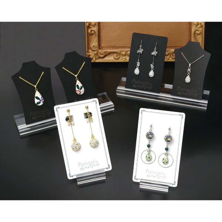 楽天市場 ゆうパケット対応 アクセサリー台紙用スタンド L 34 42 ピアス イヤリング アクセサリー 台紙 シート 装飾 飾り 手作り 作品 作品例 展示 展示会 販売 フリマ ディスプレイ 什器 台 置き台 ディスプレイスタンド スタンド 雑貨 パーツ 透明 クリア