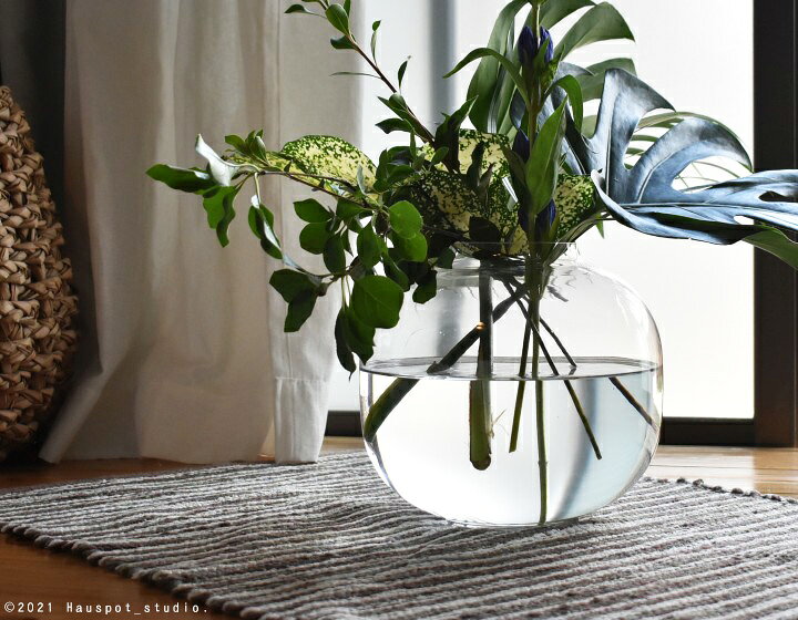 楽天市場 フラワーベース 大きい 枝物 丸型ビッグガラスベースクリア グリーン直径約23cm 高さ21cm北欧 インテリア 花瓶 シンプル 円形 ボール型earth Hauspot