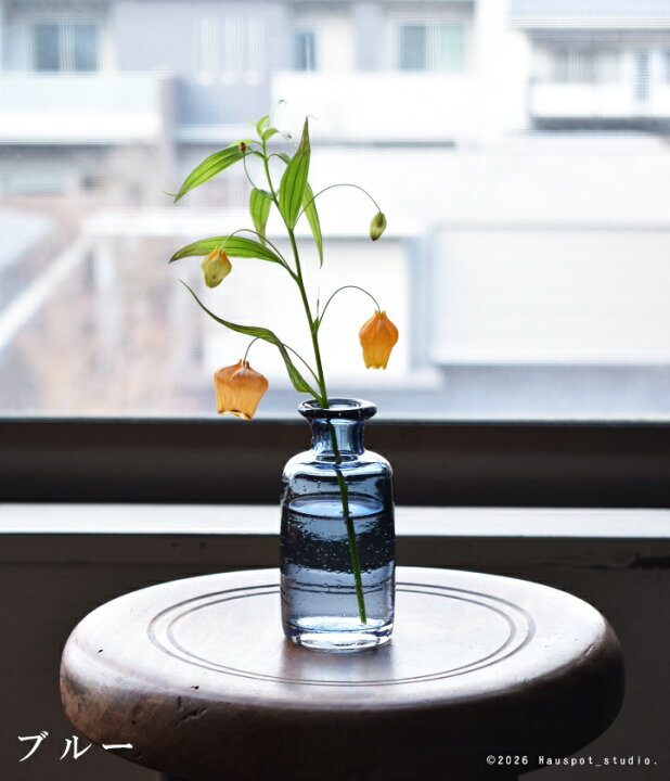 楽天市場】一輪挿し 花瓶 おしゃれ 手吹きガラスベース Bottle 4色展開