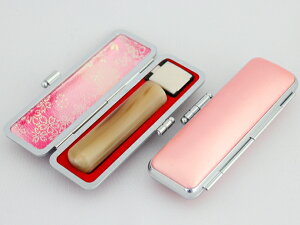 【10%OFFクーポン配布中】 印鑑・はんこ 実印 銀行印 オランダ水牛印鑑 パステルカラー印鑑ケース(ピンク)付 【15.0mm】 個人印鑑 ハンコ いんかん 就職祝い 印鑑セット 送料無料 会社印