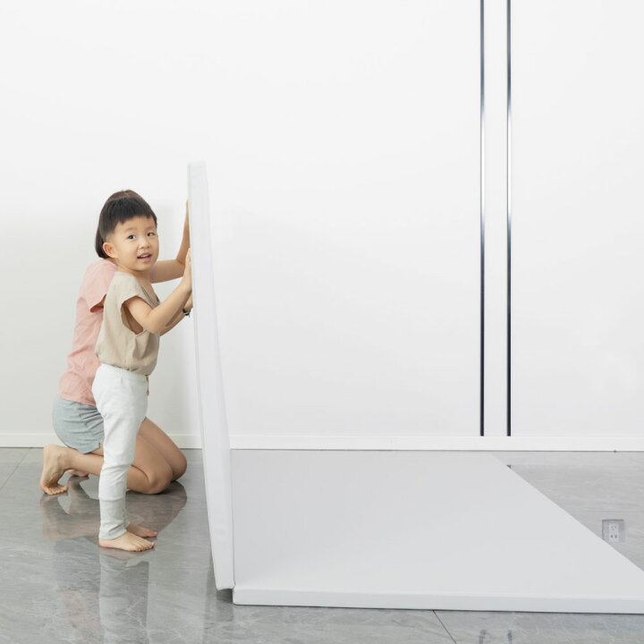 楽天市場】赤字最終処分 赤ちゃん プレイマット 折りたたみ 厚手  