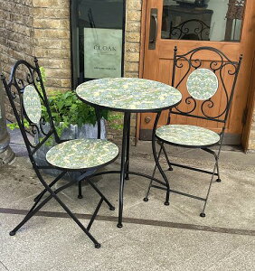 ガーデンテーブル&ガーデンチェア(2脚)セット:バード&ストロベリー