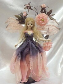 妖精　置物若月まり子　お花の妖精人形♪ロマネスク：ローズラプレ【楽ギフ_包装】【楽ギフ_のし】ビスクドール 御祝 贈答 創作人形 ギフト 結婚祝 出産祝 記念品　ガーデニング
