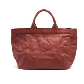 ≪少々難ありアウトレット品≫ IOPELLE イオペレ 551 TOTE BAG ROSSO B品 アウトレット 訳あり トート バッグ ビジネス 仕事 ショルダー 斜めがけ ワンショルダー 型押し スタンプ 猫 レザー 本革 イタリア製 ギフト プレゼント ブランド 人気