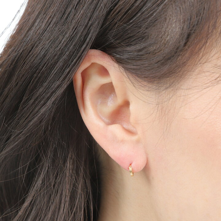 楽天市場】18金 フープピアス 幅広 小さめ イエローゴールド 7.5×1.3mm 