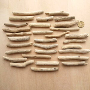  6`11cm 30{Zbg 210426