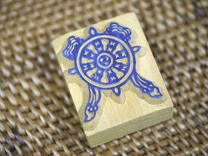 lp[̖ؒ̂͂ No.69 GL]`bNȃAWA`[tANZg̃nRł AWAG GXjbN