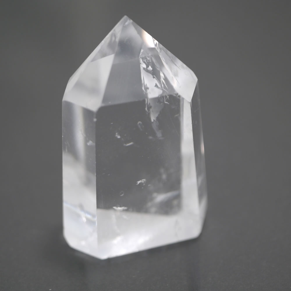 天然水晶ポイント/天然石を海外市場より直接買付 天然水晶ポイント 1点物 （POINT-24/約89ｇ/約6.1×約4cm）/ 天然石・置き物/ポスト投函便不可