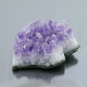 EOACYAWXgNX^[ 1_ 52g VR u  ^ ^ 