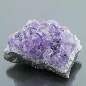 EOACYAWXgNX^[ 1_ 70g VR u  ^ ^ 