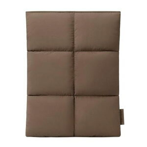 Comfyable Puffy �^�u���b�g�X���[�u 9-11�C���` 11�C���` iPad Pro M5 / iPad Air M4 2026 Magic Keyboard�Ή� �c�^ �L���e�B���O �p�t�@�[ �^�u���b�g�P�[�X �j�����p ���J�u���E��