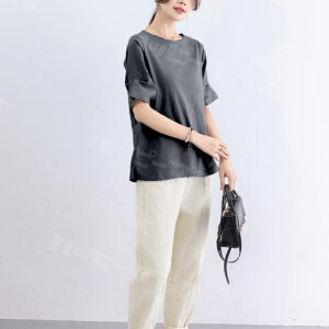 2点購入で800円オフクーポンあり♪ Tシャツ レディース 半袖 カジュアル おしゃれ ゆったり カットソー 黒 白 インナー 無地 シンプル スポーツ コットン 大きいサイズ 春夏 薄手 ラウンドネ