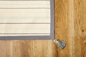 O}bg ~Zbg 100 3 185×240cm ` 􂦂