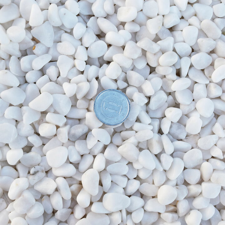 楽天市場】砂利 白 白玉砂利 玉砂利 2分 4-7mm 100kg 20kg×5袋 化粧石 